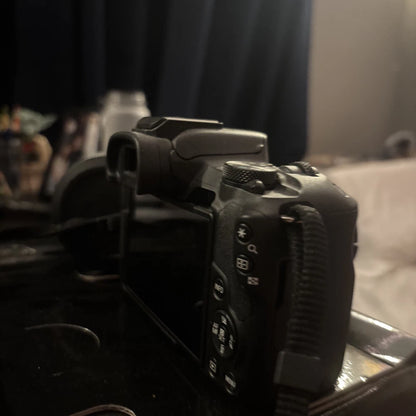Canon EOS R50 Mirrorless Camera Kit – TOP MINT, Unused, Open Box, Complete Set
