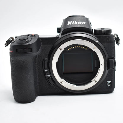 Nikon Z7 45.7MP fullframe Mirrorless Digital Camera Body