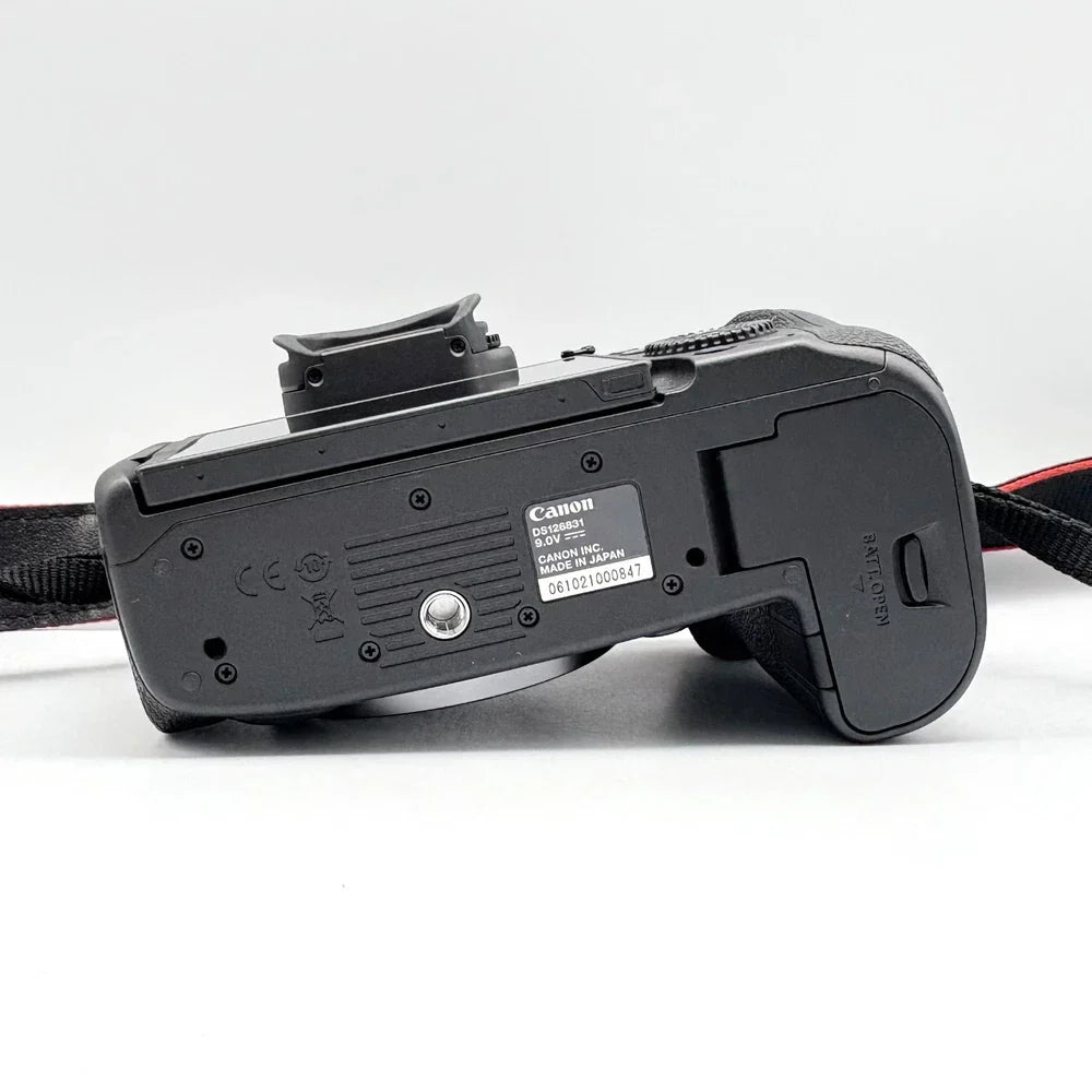 Canon EOS R5 Mirrorless Camera [NEAR MINT] [Body Only]