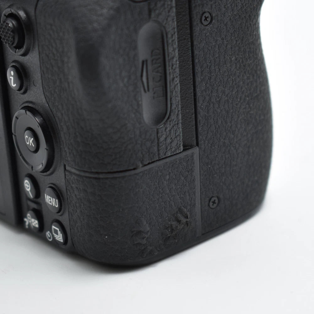 Nikon Z7 45.7MP fullframe Mirrorless Digital Camera Body