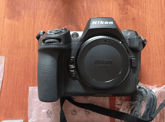 Nikon Z 8 45.7MP Mirrorless Camera Body Only + Accessories