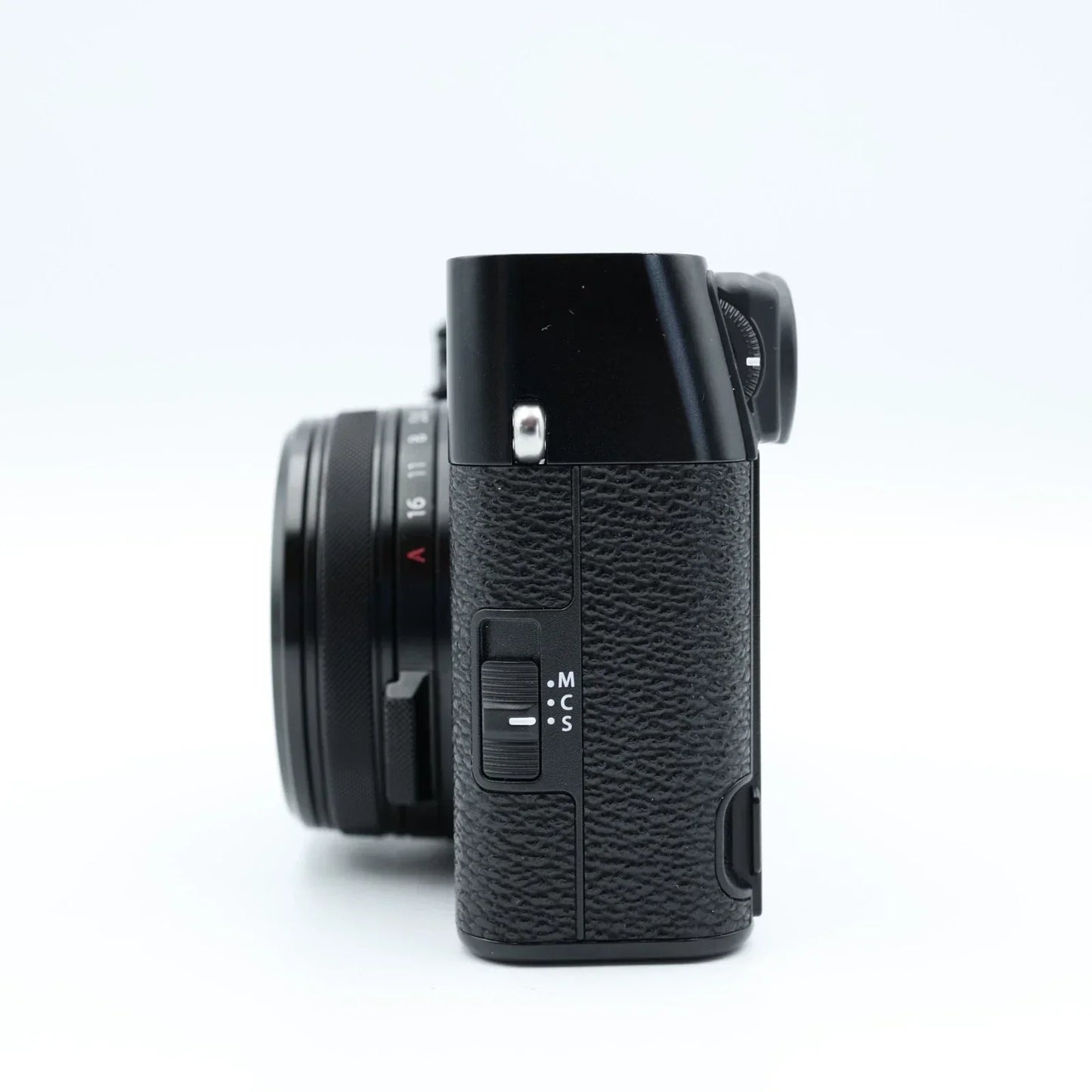 Fujifilm X100VI Black – Used, Excellent Condition – Only 35 Shutter Count