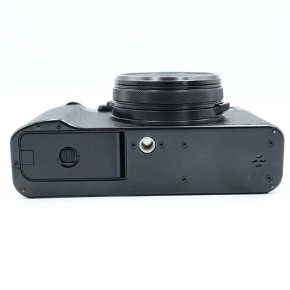 Fujifilm X100VI Black – Used, Excellent Condition – Only 35 Shutter Count